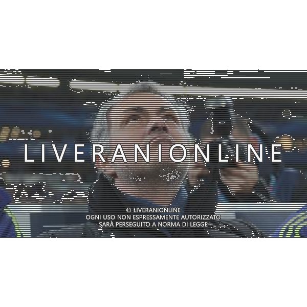 firo : 25.11.2014 Fu§ball, 1.Bundesliga,CL, Champions LEAGUE, Saison 2014/2015, FC Schalke 04 - Chelsea FC 0:5 Trainer Jose MOURINHO, Chelsea, Portrait auf der Bank $worldrights,Es gelten unsere AGB, einsehbar auf www.firosportphoto.de, copyright by firo sportphoto: Coesfelder Str. 207 D-48249 DŸlmen www.firosportphoto.de mail@firosportphoto.de (V o l k s b a n k B o c h u m - W i t t e n ) BLZ.: 430 601 29 Kt. Nr.: 341 117 100 Tel:Ê +49-2594-9916004 Fax:Ê+49-2594-9916005 AG ALDO LIVERANI SAS ONLY ITALY