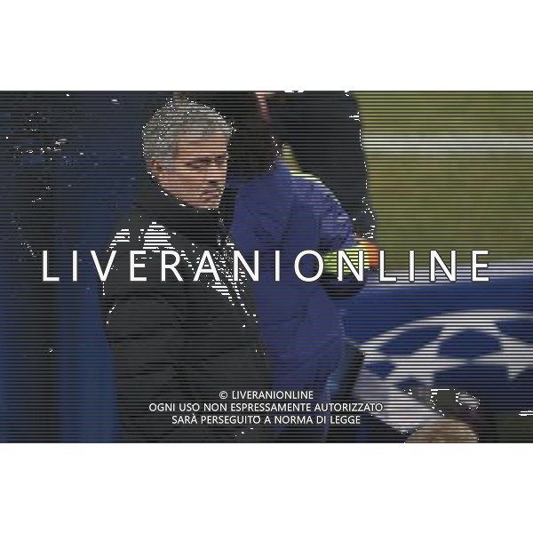firo Fu§ball,Fussball, 25.11.2014 Champions League FC Schalke - Chelsea 0:5 Chelsea Trainer Jose Mourinho $worldrightsEs gelten unsere AGB, einsehbar auf www.firosportphoto.de copyright by firo sportphoto: Coesfelder Str. 207 D- 48249 DŸlmen www.firosportphoto.de mail@firosportphoto.de (V o l k s b a n k B o c h u m - W i t t e n ) BLZ.: 430 601 29 Kt. Nr.: 341 117 100 Tel: +49-2594 - 9916004 Fax: +49-2594 - 9916005 AG ALDO LIVERANI SAS ONLY ITALY