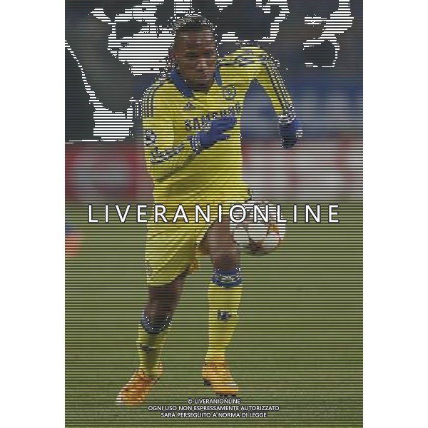 firo : 25.11.2014 Fu§ball, 1.Bundesliga,CL, Champions LEAGUE, Saison 2014/2015, FC Schalke 04 - Chelsea FC 0:5 Didier DROGBA, Chelsea , Einzelaktion $worldrights,Es gelten unsere AGB, einsehbar auf www.firosportphoto.de, copyright by firo sportphoto: Coesfelder Str. 207 D-48249 DŸlmen www.firosportphoto.de mail@firosportphoto.de (V o l k s b a n k B o c h u m - W i t t e n ) BLZ.: 430 601 29 Kt. Nr.: 341 117 100 Tel:Ê +49-2594-9916004 Fax:Ê+49-2594-9916005 AG ALDO LIVERANI SAS ONLY ITALY