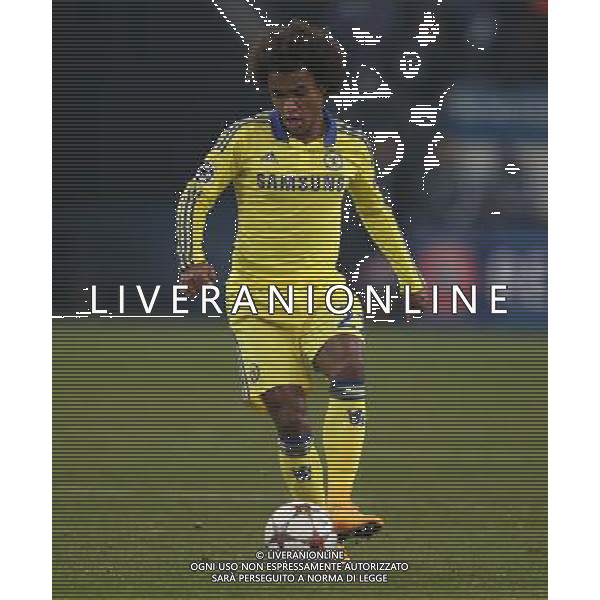 firo Fu§ball,Fussball, 25.11.2014 Champions League FC Schalke - Chelsea 0:5 Einzelaktion Willian $worldrightsEs gelten unsere AGB, einsehbar auf www.firosportphoto.de copyright by firo sportphoto: Coesfelder Str. 207 D- 48249 DŸlmen www.firosportphoto.de mail@firosportphoto.de (V o l k s b a n k B o c h u m - W i t t e n ) BLZ.: 430 601 29 Kt. Nr.: 341 117 100 Tel: +49-2594 - 9916004 Fax: +49-2594 - 9916005 AG ALDO LIVERANI SAS ONLY ITALY