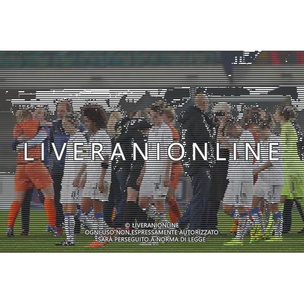 Italia - Olanda nazionale femminile qualificazione Campionati Mondiali 2015 - Verona 27 novembre 2014 nella foto la delusione dell\'italia a fine gara ©Garbuio/AGENZIA ALDO LIVERANI SAS