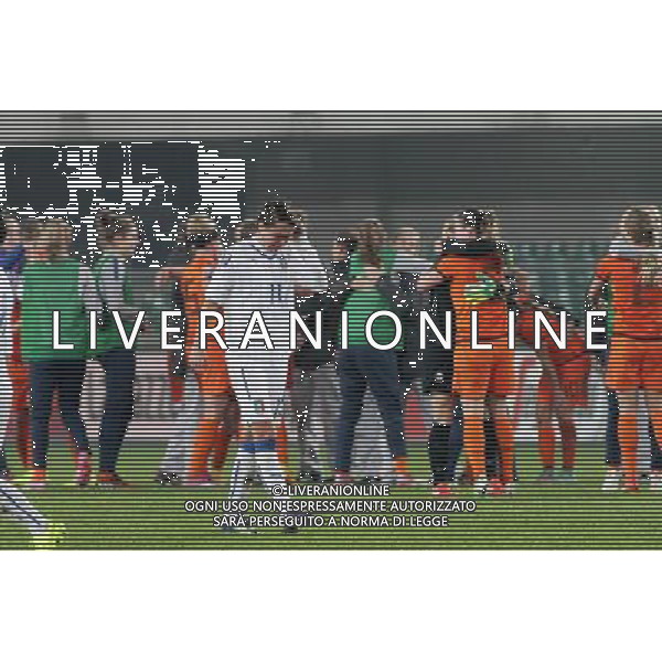 Italia - Olanda nazionale femminile qualificazione Campionati Mondiali 2015 - Verona 27 novembre 2014 nella foto la delusione dell\'italia a fine gara ©Garbuio/AGENZIA ALDO LIVERANI SAS