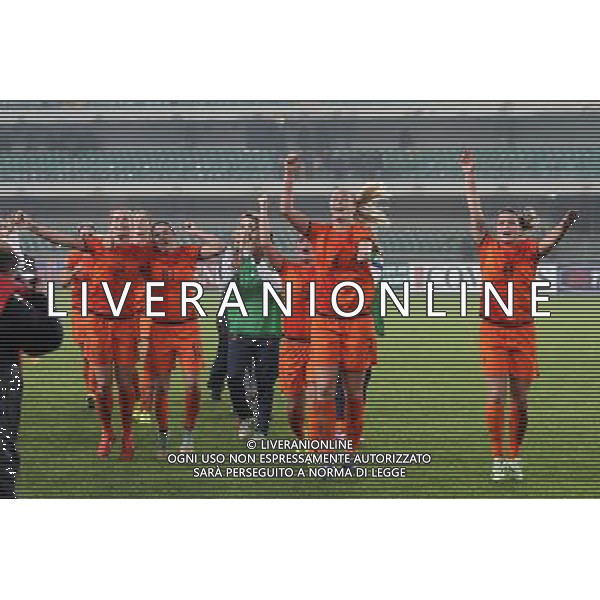 Italia - Olanda nazionale femminile qualificazione Campionati Mondiali 2015 - Verona 27 novembre 2014 nella foto l\'esultanza della nazionale olandese a fine gara ©Garbuio/AGENZIA ALDO LIVERANI SAS