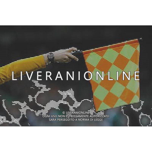 Illustration drapeau arbitre de touche - 27.11.2014 - Saint Etienne / Qarabag Agdam - Europa League Photo : Jean Paul Thomas / Icon Sport AG ALDO LIVERANI SAS ONLY ITALY