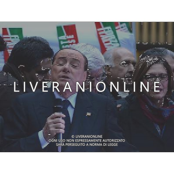 Manifestazione \' No Tax Day \' con comizio di forza Italia a Milano piazza S. Fedele 29 novembre 2014 nella foto Silvio Berlusconi con Maria Stella Gelmini ©Gazzaniga/AGENZIA ALDO LIVERANI SAS