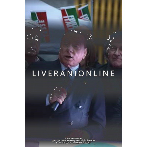 Manifestazione \' No Tax Day \' con comizio di forza Italia a Milano piazza S. Fedele 29 novembre 2014 nella foto Silvio Berlusconi ©Gazzaniga/AGENZIA ALDO LIVERANI SAS