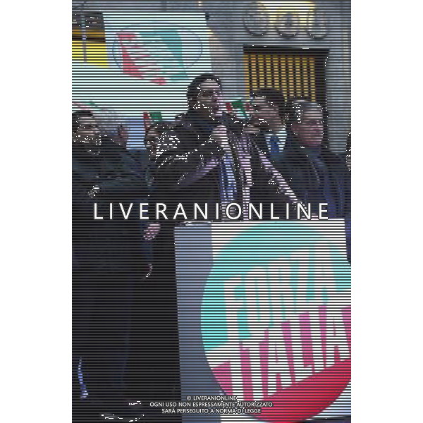 Manifestazione \' No Tax Day \' con comizio di forza Italia a Milano piazza S. Fedele 29 novembre 2014 nella foto Giovanni Toti ©Gazzaniga/AGENZIA ALDO LIVERANI SAS
