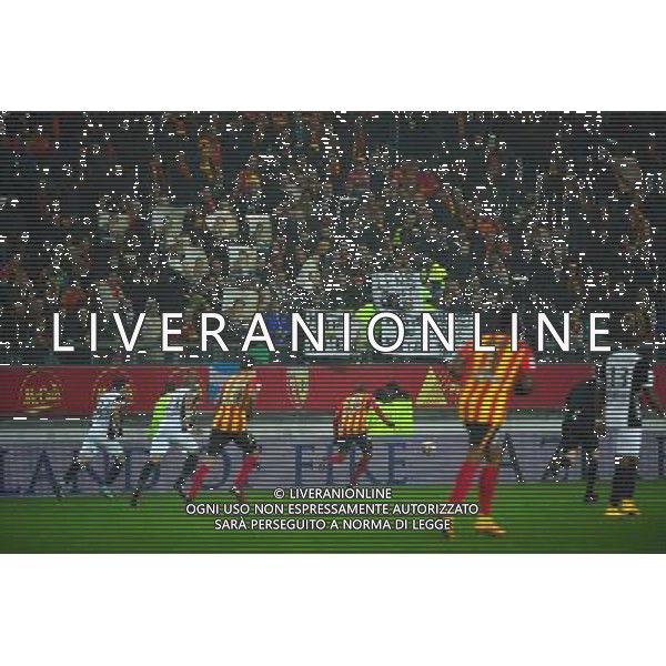 Banderoles contre Gervais Martel - Colere des supporters - 29.11.2014 - Lens / Metz - 15eme journee de Ligue 1 -Amiens Photo : Dave Winter / Icon Sport