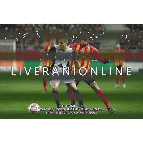 Ahmed KASHI / Ludovic BAAL - 29.11.2014 - Lens / Metz - 15eme journee de Ligue 1 -Amiens Photo : Dave Winter / Icon Sport