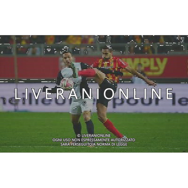 Juan Manuel FALCON / Ahmed KANTARI - 29.11.2014 - Lens / Metz - 15eme journee de Ligue 1 -Amiens Photo : Dave Winter / Icon Sport