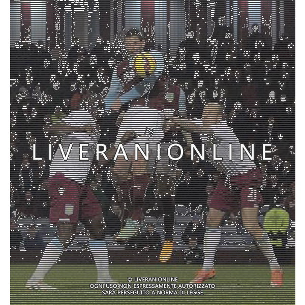 Burnley\'s Lukas Jutkiewicz wins an aerial ball in the Aston Villa box but fails to score with the effort Photographer Rich Linley/CameraSport Football - Barclays Premiership - Burnley v Aston Villa - Saturday 29th November 2014 - Turf Moor - Burnley © CameraSport - 43 Linden Ave. Countesthorpe. Leicester. England. LE8 5PG - Tel: +44 (0) 116 277 4147 - admin@camerasport.com - www.camerasport.com AG ALDO LIVERANI SAS ONLY ITALY