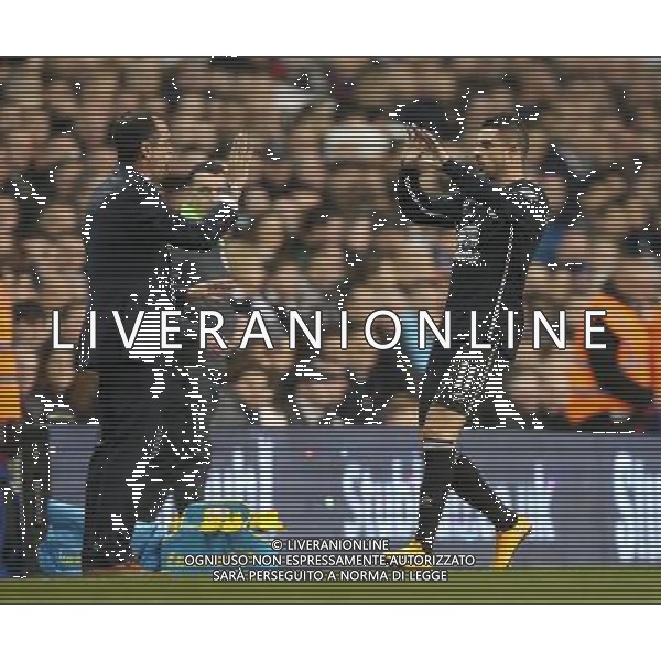 Everton\'s Kevin Mirallas celebrates his goal Photographer Kieran Galvin/CameraSport Football - Barclays Premiership - Tottenham Hotspur v Everton - Sunday 30th November 2014 - White Hart Lane - London © CameraSport - 43 Linden Ave. Countesthorpe. Leicester. England. LE8 5PG - Tel: +44 (0) 116 277 4147 - admin@camerasport.com - www.camerasport.com AG ALDO LIVERANI SAS ONLY ITALY