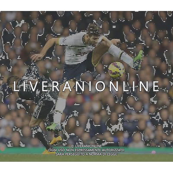 Tottenham Hotspur\'s Federico Fazio in action during todays match Photographer Kieran Galvin/CameraSport Football - Barclays Premiership - Tottenham Hotspur v Everton - Sunday 30th November 2014 - White Hart Lane - London © CameraSport - 43 Linden Ave. Countesthorpe. Leicester. England. LE8 5PG - Tel: +44 (0) 116 277 4147 - admin@camerasport.com - www.camerasport.com AG ALDO LIVERANI SAS ONLY ITALY