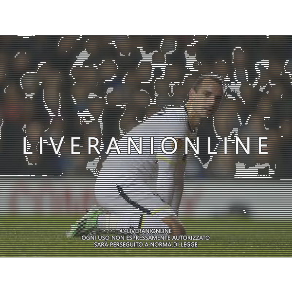 Tottenham Hotspur\'s Roberto Soldado Photographer Kieran Galvin/CameraSport Football - UEFA Europa League First Round Group C - Tottenham Hotspur v Partizan Belgrade - Thursday 27th November 2015 © CameraSport - 43 Linden Ave. Countesthorpe. Leicester. England. LE8 5PG - Tel: +44 (0) 116 277 4147 - admin@camerasport.com - www.camerasport.com AG ALDO LIVERANI SAS ONLY ITALY
