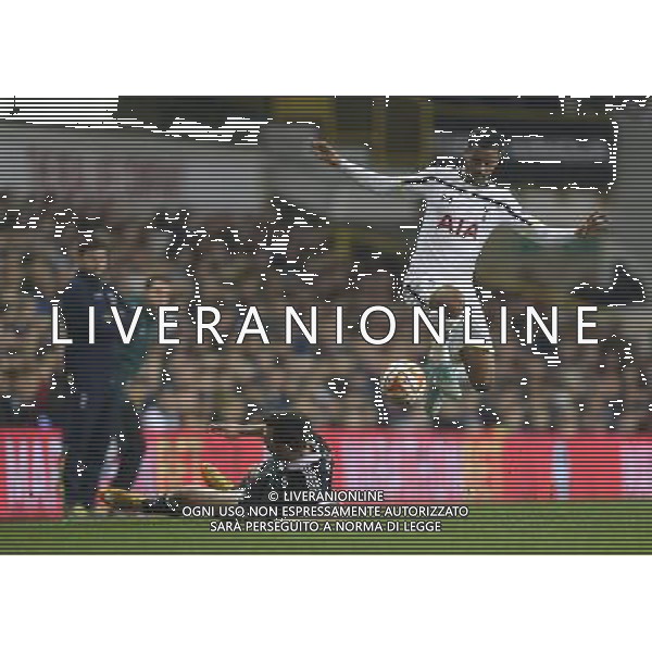 Tottenham Hotspur\'s Kyle Naughton in action during todays match Photographer Kieran Galvin/CameraSport Football - UEFA Europa League First Round Group C - Tottenham Hotspur v Partizan Belgrade - Thursday 27th November 2015 © CameraSport - 43 Linden Ave. Countesthorpe. Leicester. England. LE8 5PG - Tel: +44 (0) 116 277 4147 - admin@camerasport.com - www.camerasport.com AG ALDO LIVERANI SAS ONLY ITALY