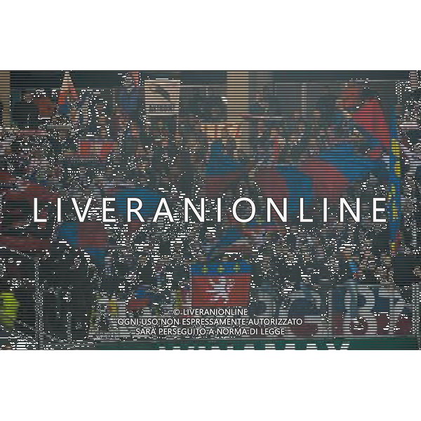 SUPPORTERS LYONNAIS - 30.11.2014 - Saint Etienne / Lyon - 15eme journee de Ligue 1 Photo : Jean Paul Thomas / Icon Sport AG ALDO LIVERANI SAS ONLY ITALY