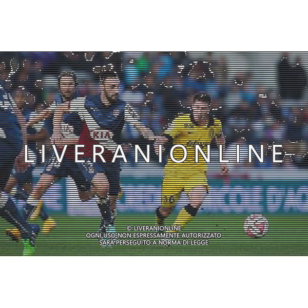 Diego Contento / Jonathan Deplace - 30.11.2014 - Bordeaux / Lille - 15eme journee de Ligue 1 Photo : Manuel Blondeau / Icon Sport /Agenzia Aldo Liverani sas - ITALY ONLY - EDITORIAL USE ONLY