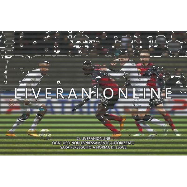 Sambou YATABARE / Florian RASPENTINO - 03.12.2014 - Guingamp / Caen - 16eme journee de Ligue 1 Photo : Vincent Michel / Icon Sport AG ALDO LIVERANI SAS ONLY ITALY