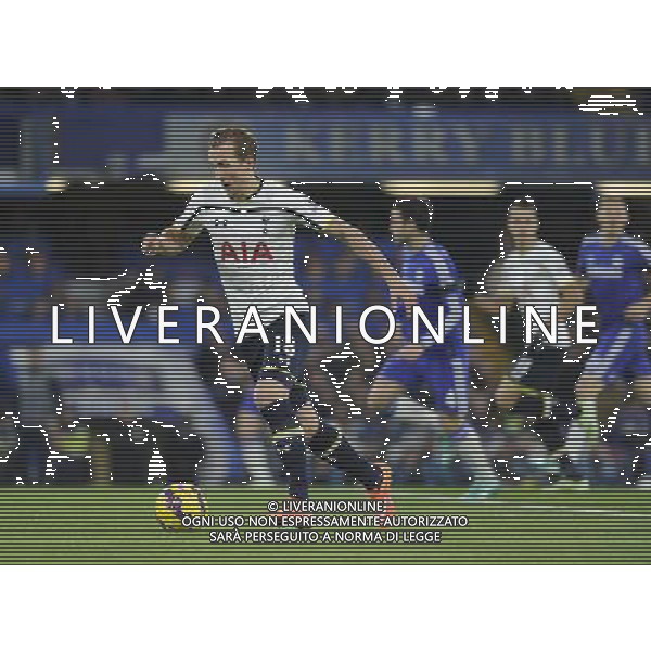 Tottenham Hotspur\'s Harry Kane in action during todays match Photographer Ashley Western/CameraSport Football - Barclays Premiership - Chelsea v Tottenham Hotspur - Wednesday 3rd December 2014 - Stamford Bridge - London © CameraSport - 43 Linden Ave. Countesthorpe. Leicester. England. LE8 5PG - Tel: +44 (0) 116 277 4147 - admin@camerasport.com - www.camerasport.com AG ALDO LIVERANI SAS ONLY ITALY
