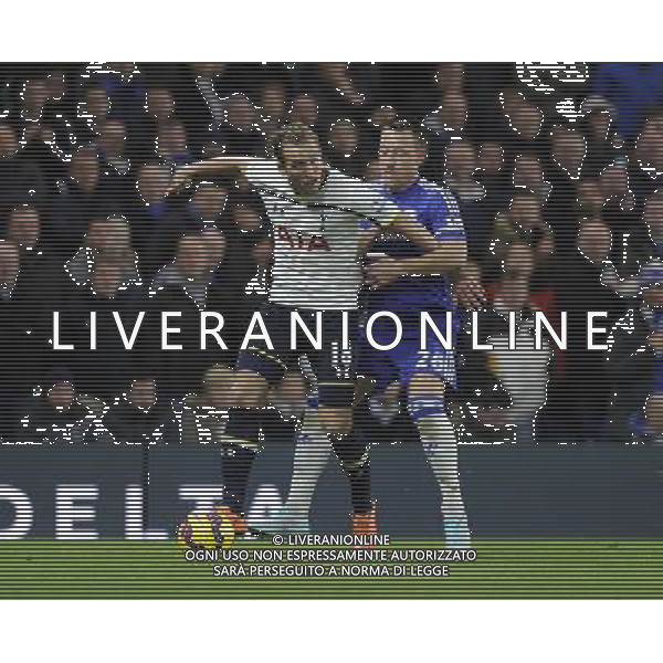 Tottenham Hotspur\'s Harry Kane holds off the challenge from Chelsea\'s John Terry Photographer Ashley Western/CameraSport Football - Barclays Premiership - Chelsea v Tottenham Hotspur - Wednesday 3rd December 2014 - Stamford Bridge - London © CameraSport - 43 Linden Ave. Countesthorpe. Leicester. England. LE8 5PG - Tel: +44 (0) 116 277 4147 - admin@camerasport.com - www.camerasport.com AG ALDO LIVERANI SAS ONLY ITALY