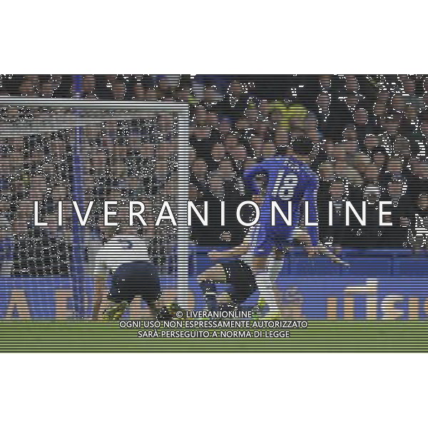 Chelsea\'s Loic Remy scores his sides third goal Photographer Ashley Western/CameraSport Football - Barclays Premiership - Chelsea v Tottenham Hotspur - Wednesday 3rd December 2014 - Stamford Bridge - London © CameraSport - 43 Linden Ave. Countesthorpe. Leicester. England. LE8 5PG - Tel: +44 (0) 116 277 4147 - admin@camerasport.com - www.camerasport.com AG ALDO LIVERANI SAS ONLY ITALY