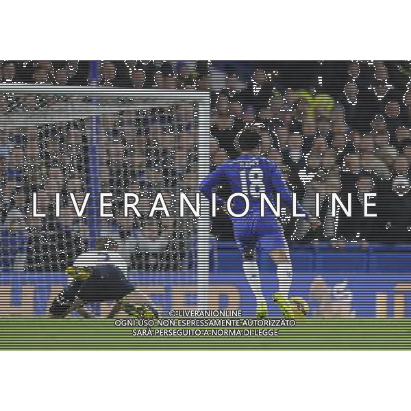 Chelsea\'s Loic Remy scores his sides third goal Photographer Ashley Western/CameraSport Football - Barclays Premiership - Chelsea v Tottenham Hotspur - Wednesday 3rd December 2014 - Stamford Bridge - London © CameraSport - 43 Linden Ave. Countesthorpe. Leicester. England. LE8 5PG - Tel: +44 (0) 116 277 4147 - admin@camerasport.com - www.camerasport.com AG ALDO LIVERANI SAS ONLY ITALY