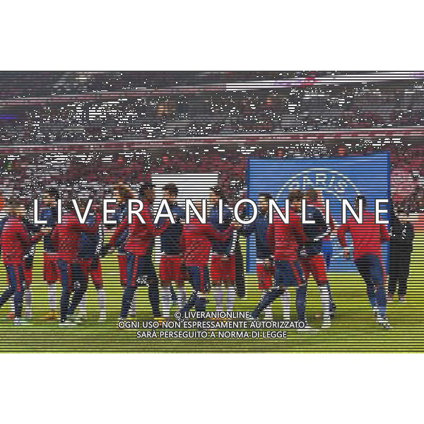 Entree des joueurs - Thiago MOTTA / Edinson CAVANI / Ezequiel LAVEZZI - 03.12.2014 - Lille / Paris Saint Germain - 16eme journee de Ligue 1 - Photo : Fred Porcu / Icon Sport /AGENZIA ALDO LIVERANI SAS - ITALY ONLY - EDITORIAL USE ONLY