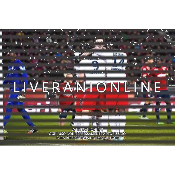 Joie Paris Saint Germain - Edinson CAVANI / Javier PASTORE / Blaise MATUIDI - 03.12.2014 - Lille / Paris Saint Germain - 16eme journee de Ligue 1 - Photo : Fred Porcu / Icon Sport /AGENZIA ALDO LIVERANI SAS - ITALY ONLY - EDITORIAL USE ONLY