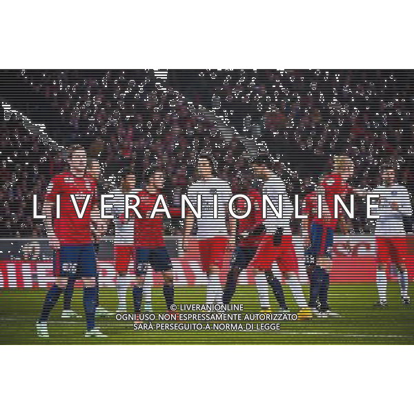 Sebastien CORCHIA / Edinson CAVANI / Idrissa GUEYE / Javier PASTORE - 03.12.2014 - Lille / Paris Saint Germain - 16eme journee de Ligue 1 - Photo : Fred Porcu / Icon Sport /AGENZIA ALDO LIVERANI SAS - ITALY ONLY - EDITORIAL USE ONLY