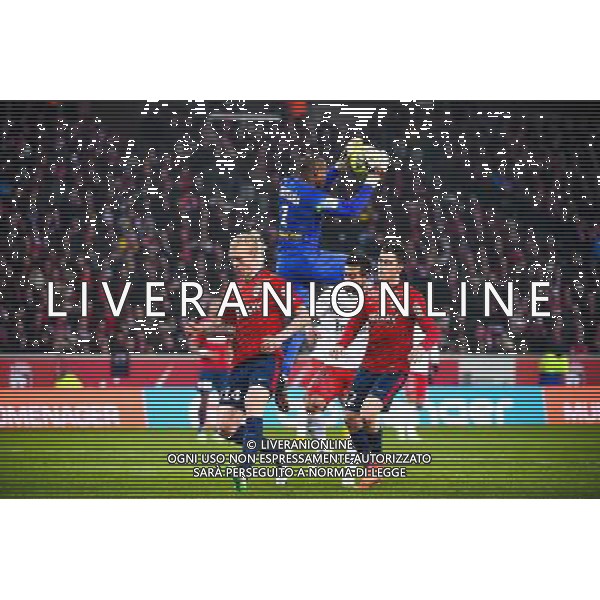 Simon KJAER / Ezequiel LAVEZZI / Sebastien CORCHIA / Vincent ENYEAMA - 03.12.2014 - Lille / Paris Saint Germain - 16eme journee de Ligue 1 - Photo : Fred Porcu / Icon Sport /AGENZIA ALDO LIVERANI SAS - ITALY ONLY - EDITORIAL USE ONLY