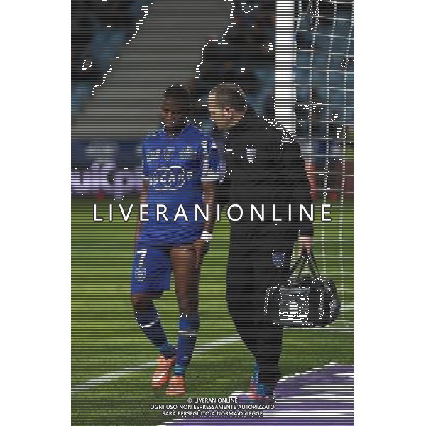 Blessure Floyd AYITE - 03.12.2014 - Bastia / Evian Thonon - 16eme journee de Ligue 1 Photo : Michel Maestracci / Icon Sport /AGENZIA ALDO LIVERANI SAS - ITALY ONLY - EDITORIAL USE ONLY