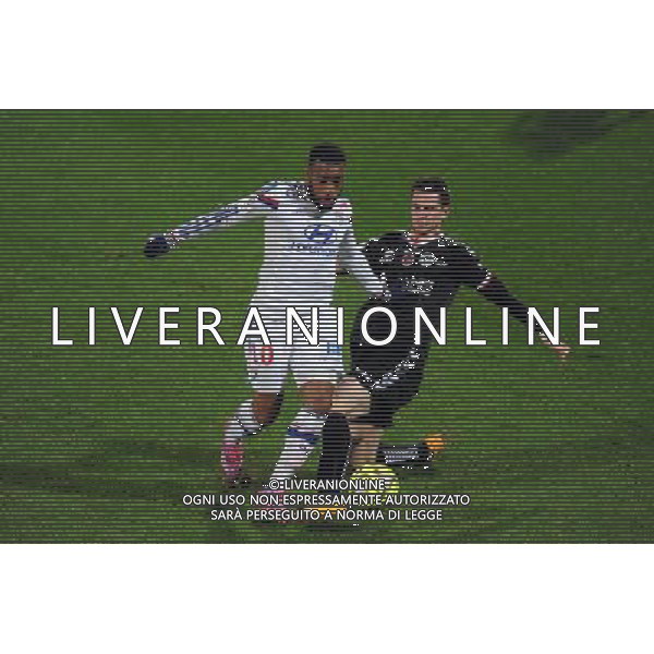 Alexandre LACAZETTE / Valentin ROBERGE - 04.12.2014 - Lyon / Reims - 16eme journee de Ligue 1 Photo : Jean Paul Thomas / Icon Sport AG ALDO LIVERANI SAS ONLY ITALY