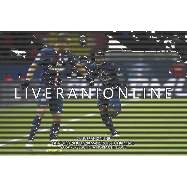 Lucas Moura / Serge Aurier - 06.12.2014 - PSG / Nantes - 17eme journee de Ligue 1 Photo : Andre Ferreira / Icon Sport AG ALDOL IVERANI SAS ONLY ITALY