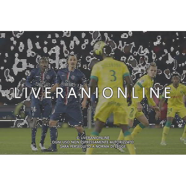 Blaise Matuidi / Zlatan Ibrahimovic - 06.12.2014 - PSG / Nantes - 17eme journee de Ligue 1 Photo : Andre Ferreira / Icon Sport AG ALDOL IVERANI SAS ONLY ITALY