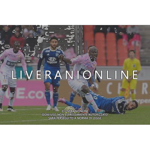 Djakaridja KONE / Alexandre LACAZETTE - 07.12.2014 - Evian Thonon / Lyon - 17eme journee de Ligue 1 - Photo : Jean Paul Thomas / Icon Sport AG ALDO LIVERANI SAS ONLY ITALY