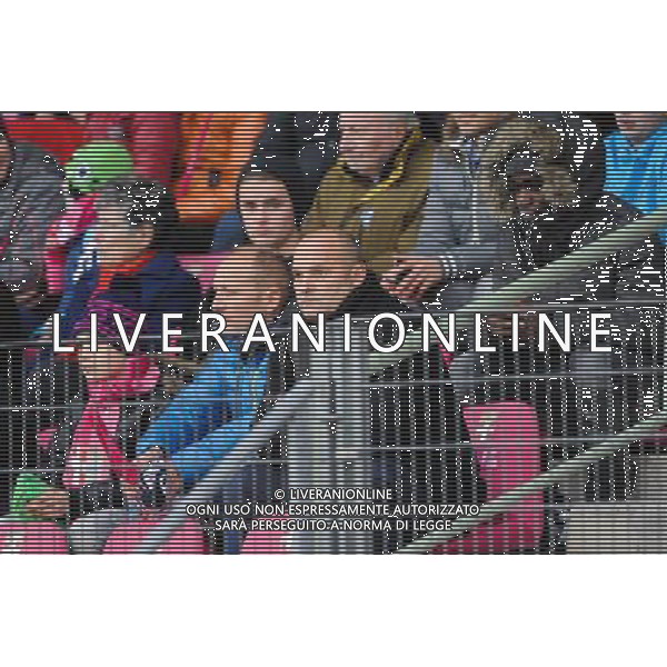 Pascal DUPRAZ - Expulse en tribune - 07.12.2014 - Evian Thonon / Lyon - 17eme journee de Ligue 1 - Photo : Jean Paul Thomas / Icon Sport AG ALDO LIVERANI SAS ONLY ITALY