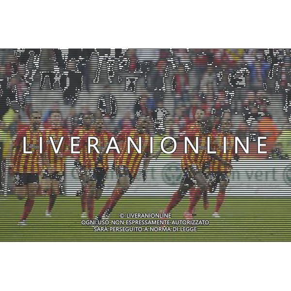 Joie Lens / Adamo Coulibaly - 07.12.2014 - Lens / Lille - 17eme journee de Ligue 1 Photo : Andre Ferreira / Icon Sport AG ALDO LIVERANI SAS ONLY ITALY
