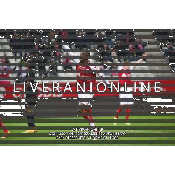 Joie Prince ONIANGUE - 07.12.2014 - Reims / Guingamp - 17eme journee de Ligue 1 - Photo : Dave Winter / Icon Sport AG ALDO LIVERANI SAS ONLY ITALY