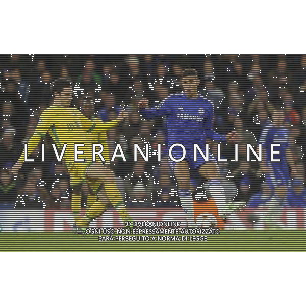 Chelsea\'s Ruben Loftus-Cheek in action during todays match Photographer Ashley Western/CameraSport Football - UEFA Champions League Group G - Chelsea v Sporting Lisbon - Wednesday 10th December 2014 - Stamford Bridge - London © CameraSport - 43 Linden Ave. Countesthorpe. Leicester. England. LE8 5PG - Tel: +44 (0) 116 277 4147 - admin@camerasport.com - www.camerasport.com /Agenzia Aldo Liverani Sas - ITALY ONLY - EDITORIAL USE ONLY