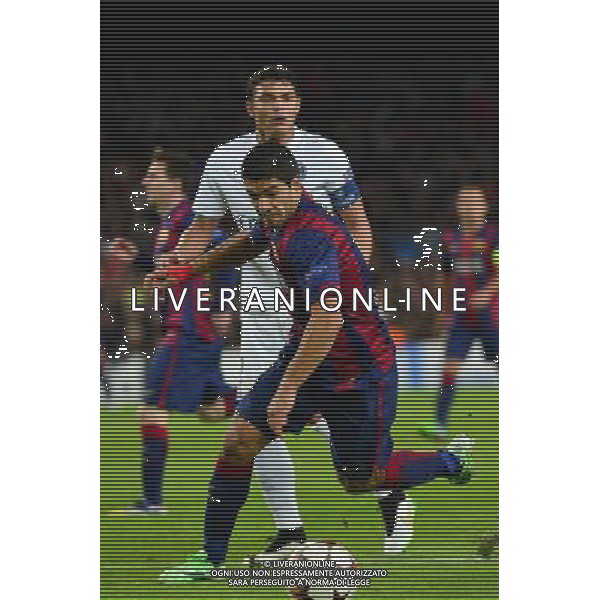Luis SUAREZ / Thiago SILVA - 10.12.2014 - Barcelone / Paris Saint Germain - Champions League Photo : Dave Winter / Icon Sport AG ALDO LIVERANI SAS ONLY ITALY