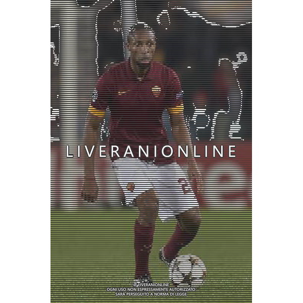 Roma - 10/12/2014 - Stadio Olimpico - Uefa Champions League 2014/2015 - AS Roma vs Manchester City - nella foto: Seydou Keita / Ph Fabrizio Corradetti - Ag. Aldo Liverani sas
