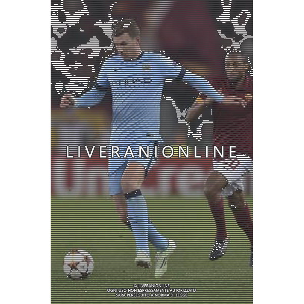 Roma - 10/12/2014 - Stadio Olimpico - Uefa Champions League 2014/2015 - AS Roma vs Manchester City - nella foto: Edin Dzeko / Ph Fabrizio Corradetti - Ag. Aldo Liverani sas