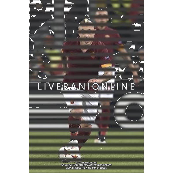Roma - 10/12/2014 - Stadio Olimpico - Uefa Champions League 2014/2015 - AS Roma vs Manchester City - nella foto: Radja Nainggolan / Ph Fabrizio Corradetti - Ag. Aldo Liverani sas