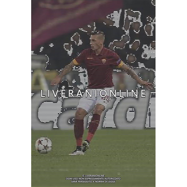 Roma - 10/12/2014 - Stadio Olimpico - Uefa Champions League 2014/2015 - AS Roma vs Manchester City - nella foto: Jose\' Holebas / Ph Fabrizio Corradetti - Ag. Aldo Liverani sas