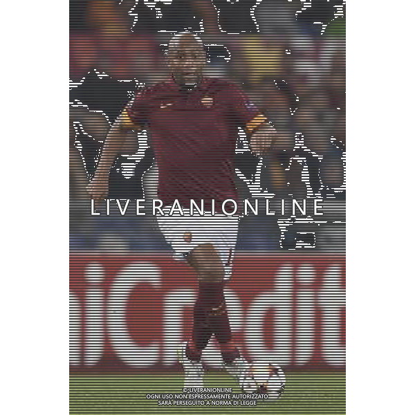 Roma - 10/12/2014 - Stadio Olimpico - Uefa Champions League 2014/2015 - AS Roma vs Manchester City - nella foto: Douglas Maicon / Ph Fabrizio Corradetti - Ag. Aldo Liverani sas