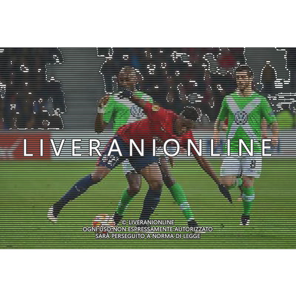 Divock ORIGI / Josuha GUILAVOGUI - 11.12.2014 - Lille / Wolfsbourg - Europa League Photo : Dave Winter / Icon Sport /Agenzia Aldo Liverani sas - ITALY ONLY - EDITORIAL USE ONLY