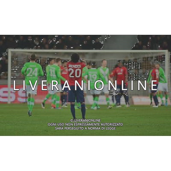 Deception Ryan MENDES - 11.12.2014 - Lille / Wolfsbourg - Europa League Photo : Dave Winter / Icon Sport /Agenzia Aldo Liverani sas - ITALY ONLY - EDITORIAL USE ONLY