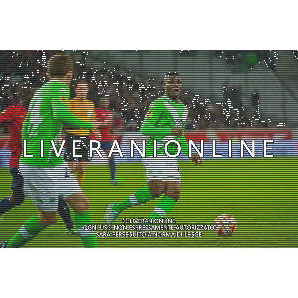 Junior MALANDA - 11.12.2014 - Lille / Wolfsbourg - Europa League Photo : Dave Winter / Icon Sport /Agenzia Aldo Liverani sas - ITALY ONLY - EDITORIAL USE ONLY