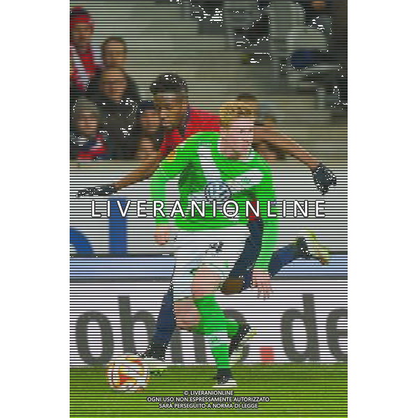 Kevin DE BRUYNE / Divock ORIGI - 11.12.2014 - Lille / Wolfsbourg - Europa League Photo : Dave Winter / Icon Sport /Agenzia Aldo Liverani sas - ITALY ONLY - EDITORIAL USE ONLY