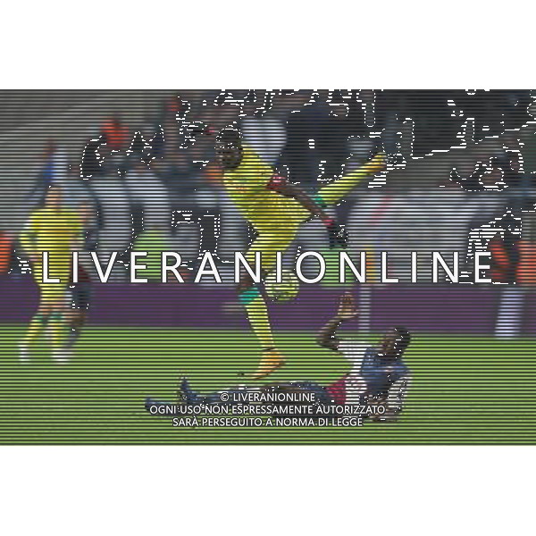Papi DJILOBODJI / Cheik DIABATE - 13.12.2014 - Nantes / Bordeaux - 18eme journee de Ligue1 Photo : Vincent Michel / Icon Sport AG ALDO LIVERANI SAS ONLY ITALY